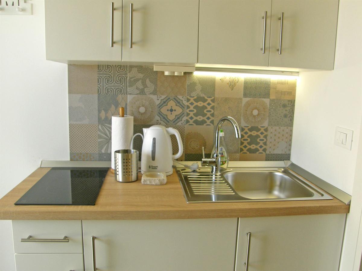 Apartments Mare プリモシュテン エクステリア 写真